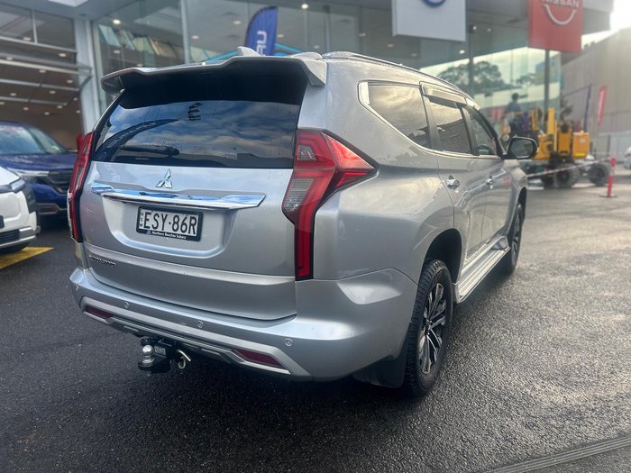 2022 Mitsubishi Pajero Sport GLS