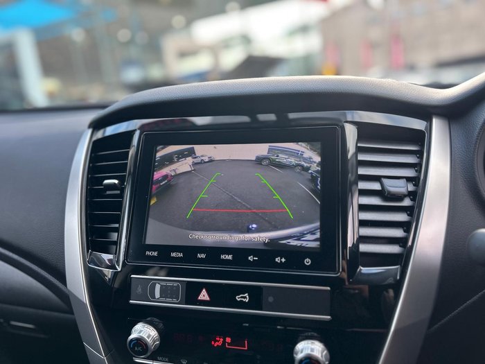2022 Mitsubishi Pajero Sport GLS