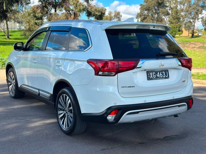 2020 Mitsubishi Outlander LS