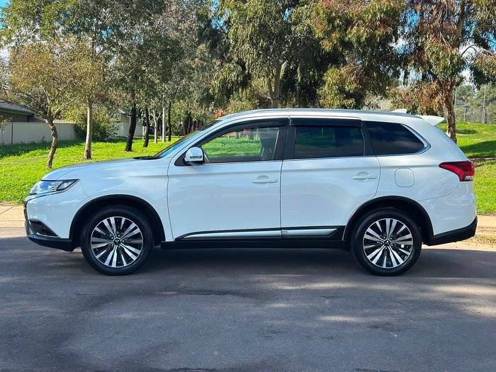 2020 Mitsubishi Outlander LS