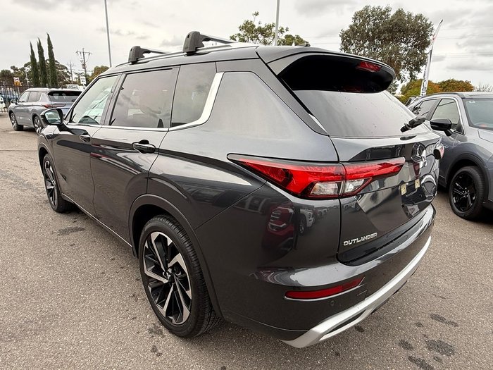 2024 Mitsubishi Outlander Exceed Tourer