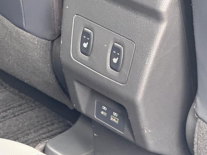 2023 Mitsubishi Eclipse Cross PHEV XLS PLUS