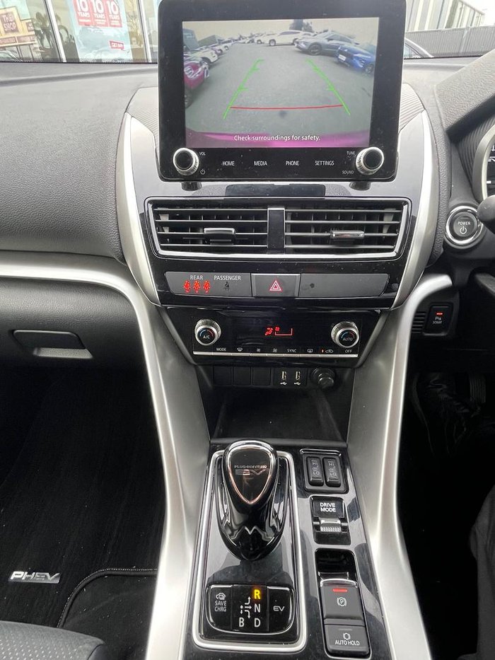 2023 Mitsubishi Eclipse Cross PHEV XLS