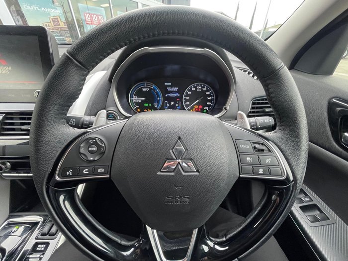 2023 Mitsubishi Eclipse Cross PHEV XLS