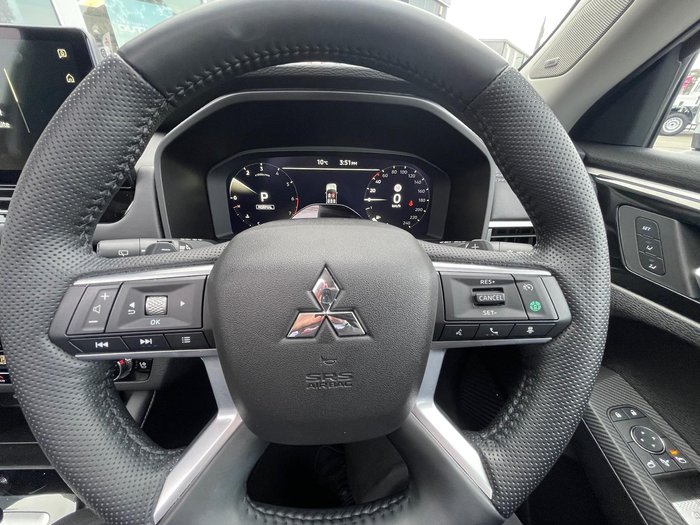 2025 Mitsubishi Outlander Exceed