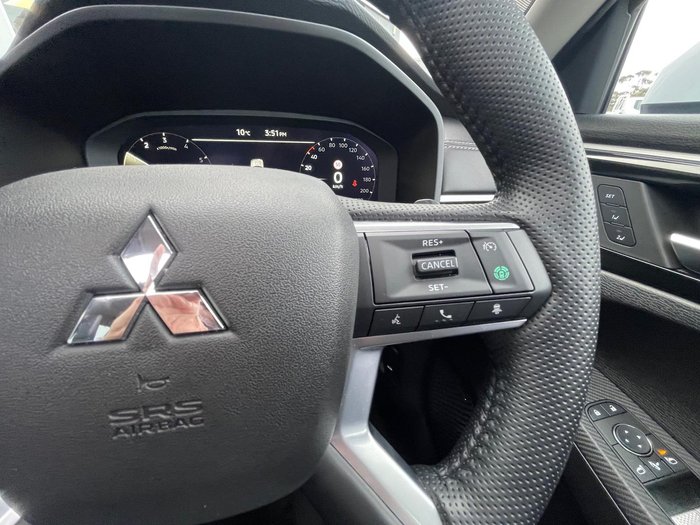 2025 Mitsubishi Outlander Exceed