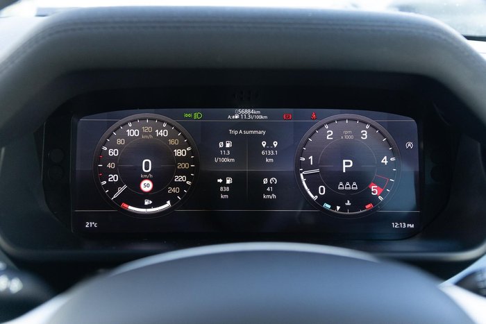 2021 Land Rover Defender 90 D300 SE
