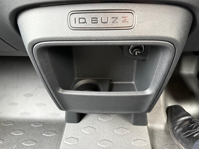 2024 Volkswagen ID. Buzz Cargo BEV550