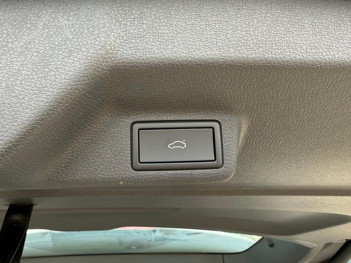 2024 Volkswagen ID. Buzz Cargo BEV550