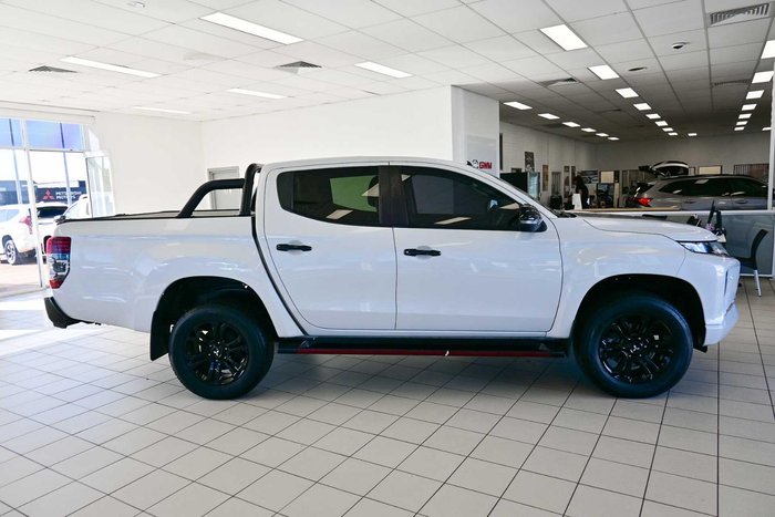 2023 Mitsubishi Triton GSR