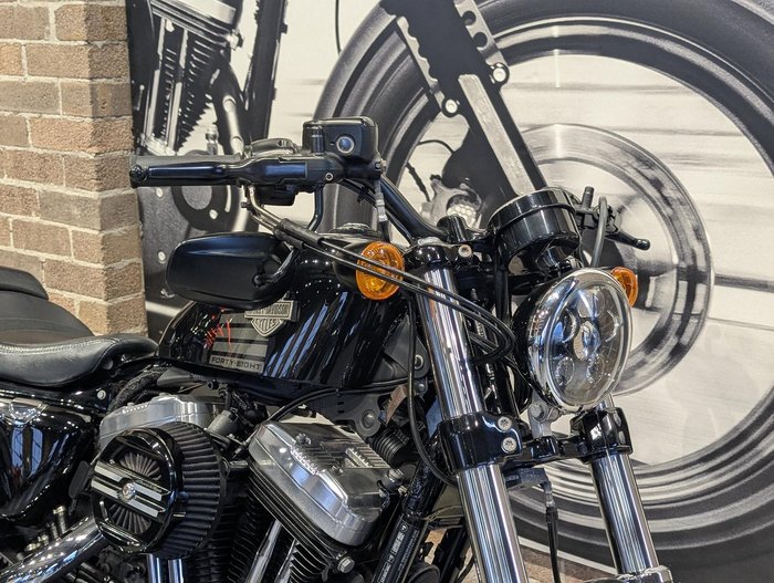 2017 Harley-Davidson Forty-Eight (XL1200X) Sportster Black