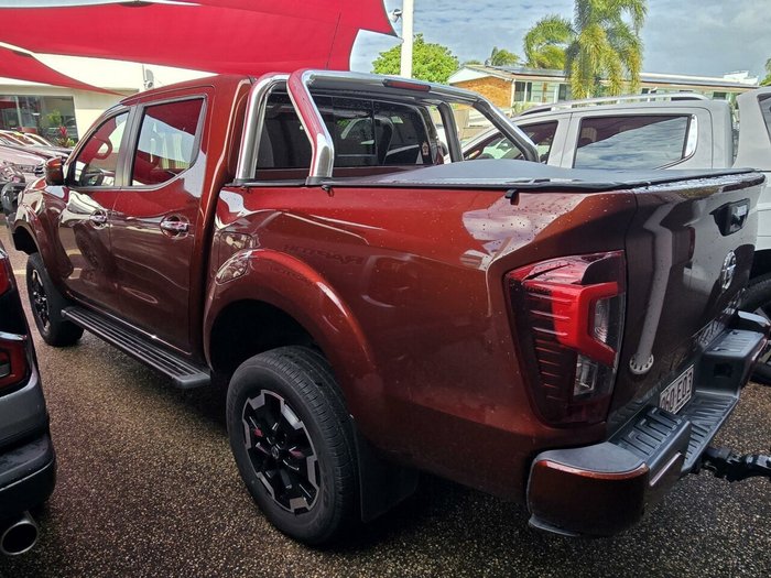 2022 Nissan Navara ST-X