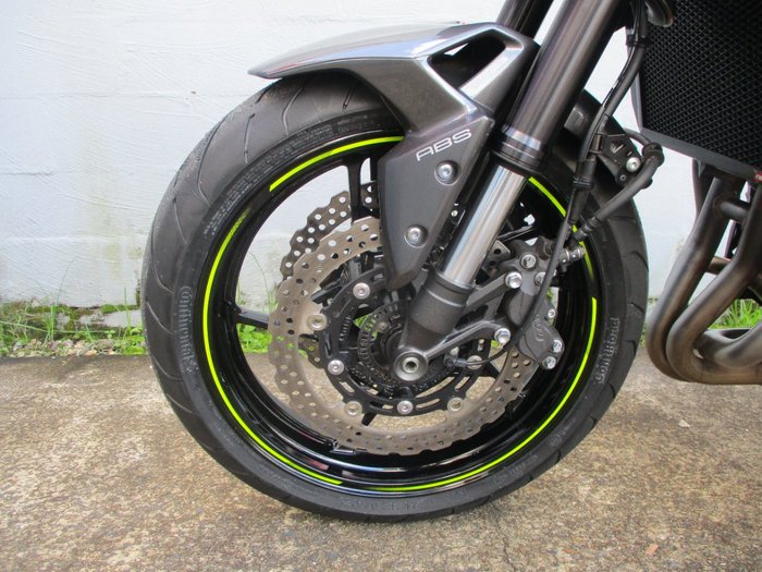 2018 Kawasaki ZR 900 BLACK