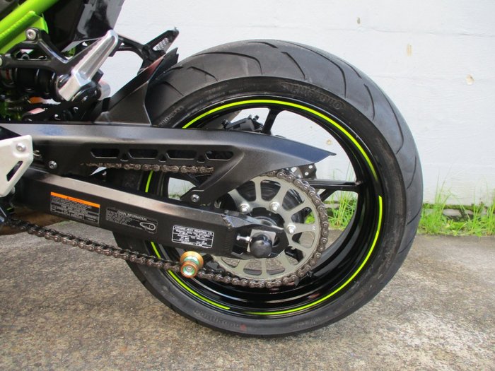 2018 Kawasaki ZR 900 BLACK