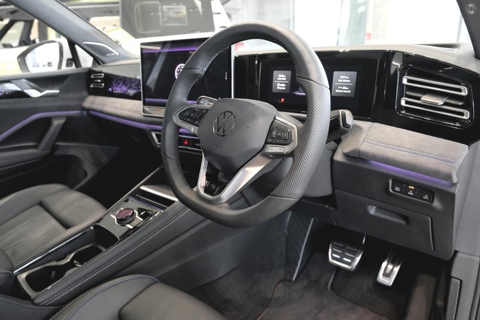 2026 Volkswagen Tiguan 200TSI eHybrid R-Line