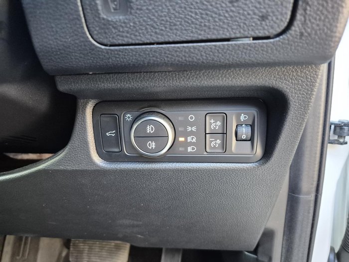 2025 Ford Everest Sport