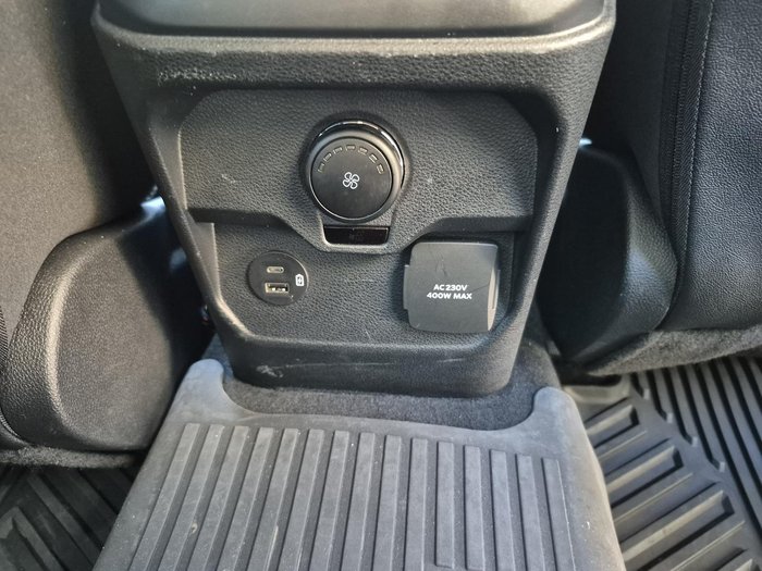 2025 Ford Everest Sport