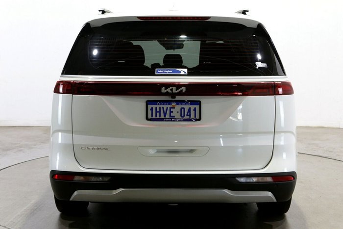 2023 Kia Carnival S