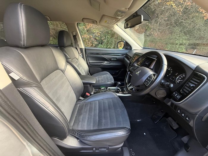 2018 Mitsubishi Outlander LS