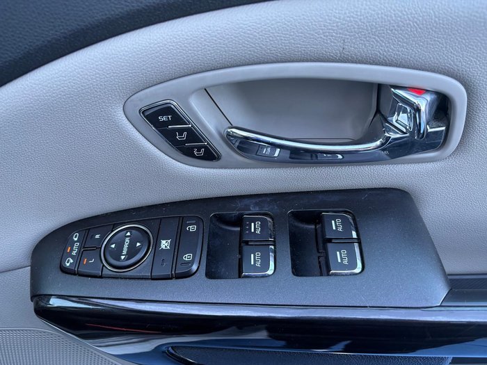 2019 Kia Carnival Platinum