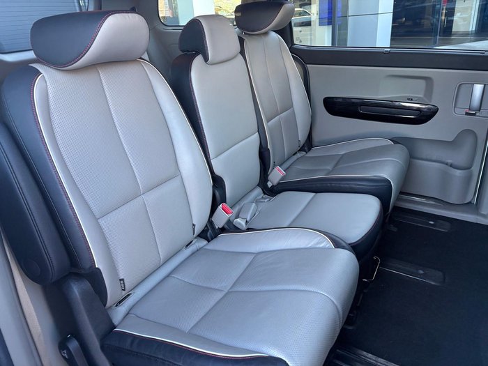 2019 Kia Carnival Platinum