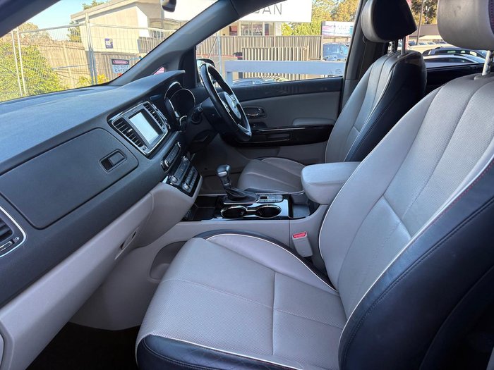 2019 Kia Carnival Platinum