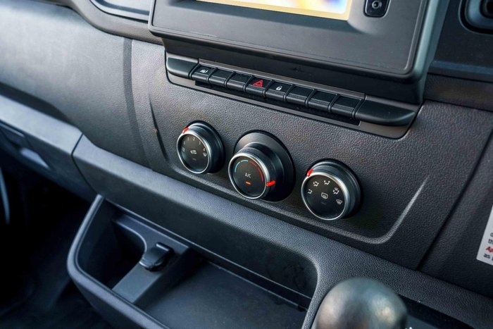 2020 Renault Master Pro 110kW