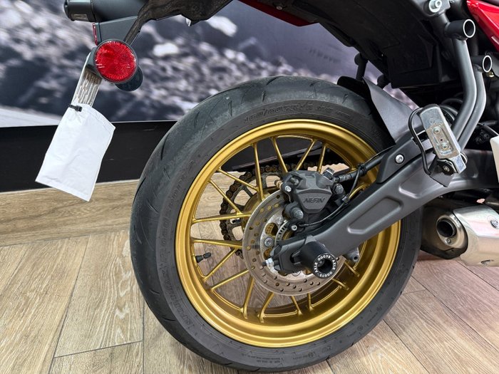 2024 Kawasaki Z650 RS RED