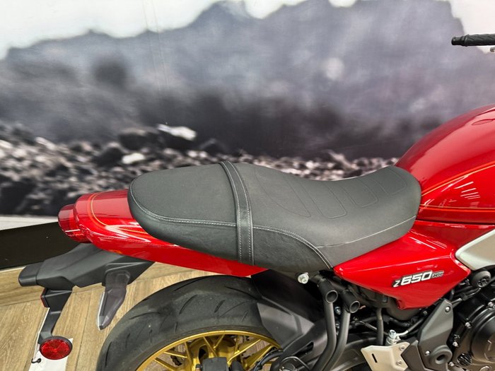 2024 Kawasaki Z650 RS RED