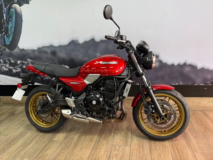 2024 Kawasaki Z650 RS
