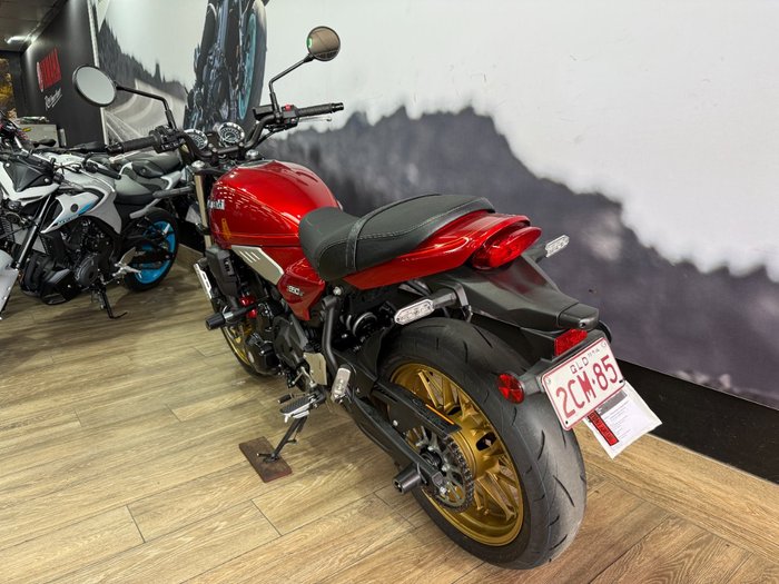 2024 Kawasaki Z650 RS RED