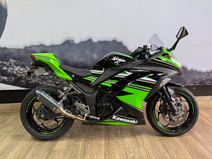 Kawasaki NINJA 300 ABS