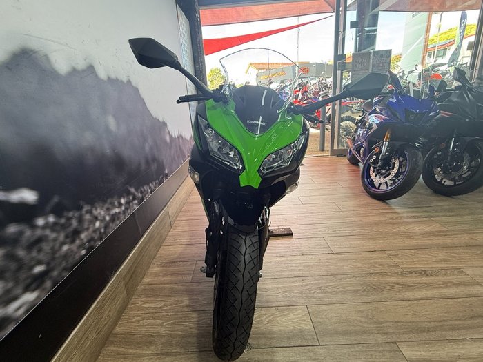2016 Kawasaki NINJA 300 ABS GREEN