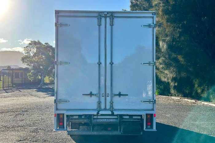 2019 Fuso Canter
