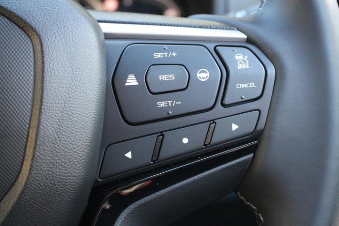 2025 Isuzu MU-X LS-U