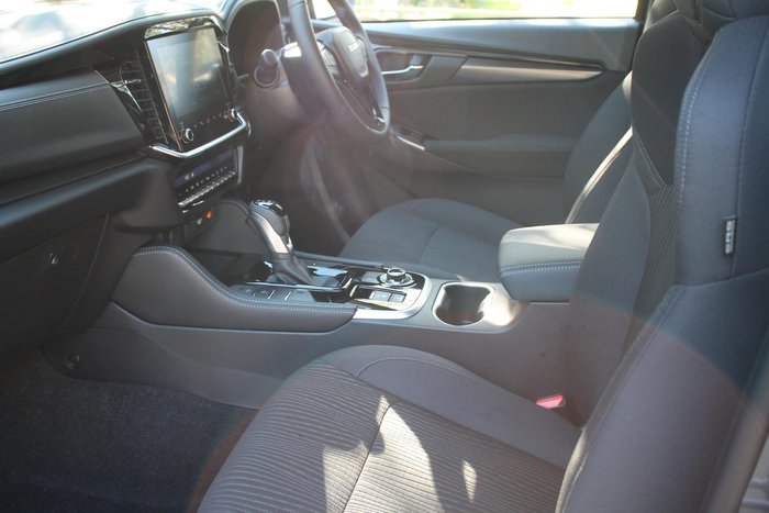2025 Isuzu MU-X LS-U