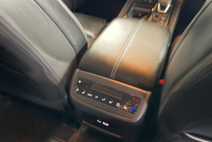 2024 Nissan Pathfinder Ti
