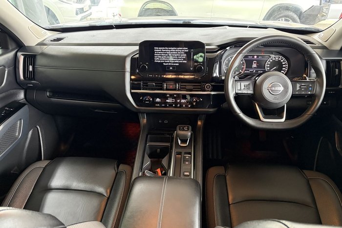 2024 Nissan Pathfinder Ti