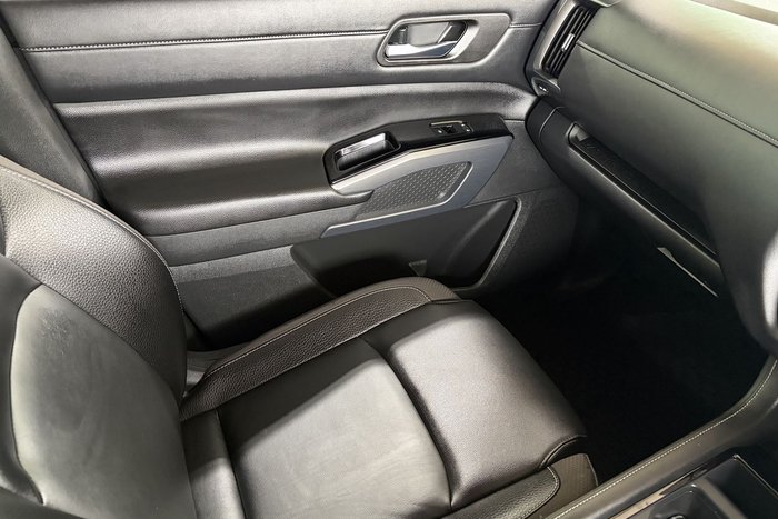 2024 Nissan Pathfinder Ti