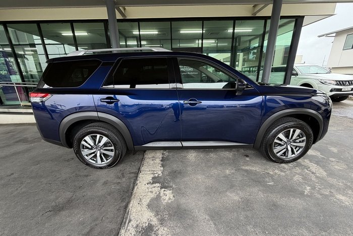 2024 Nissan Pathfinder Ti