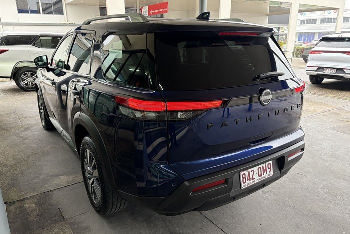 2024 Nissan Pathfinder Ti