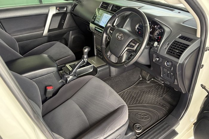 2023 Toyota Landcruiser Prado GXL