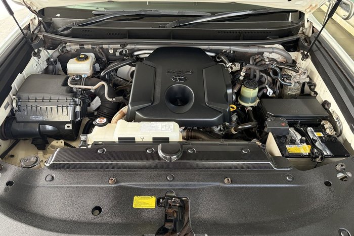 2023 Toyota Landcruiser Prado GXL