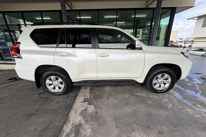 2023 Toyota Landcruiser Prado GXL