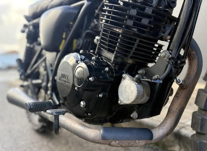 2019 MUTT Hilts