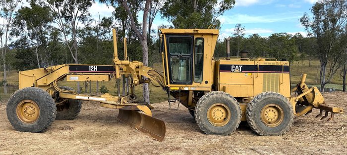 1995 Caterpillar 12H