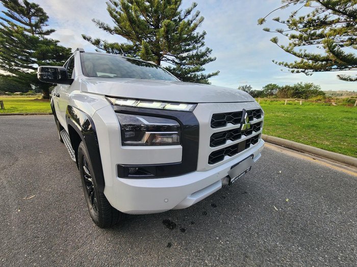 2024 Mitsubishi Triton GSR