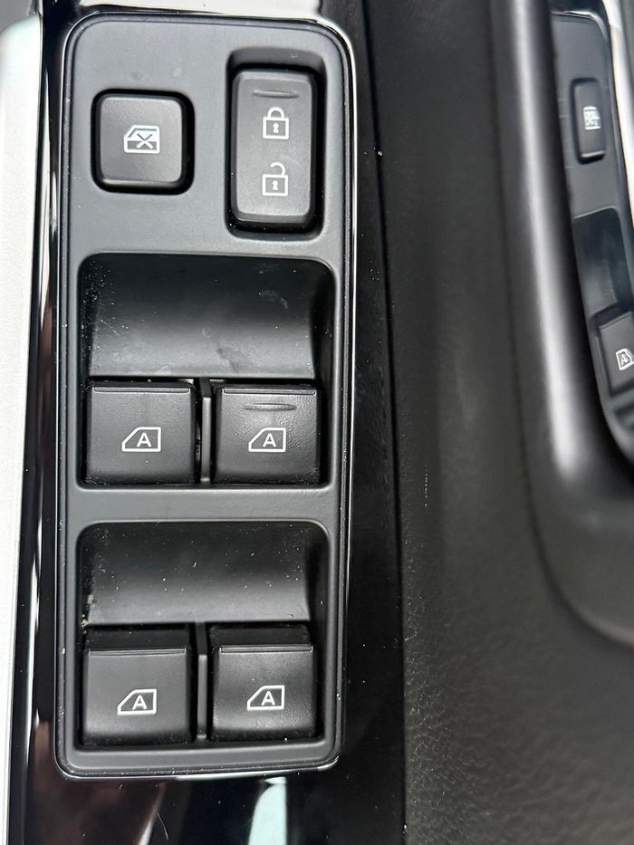 2024 Mitsubishi Pajero Sport Exceed