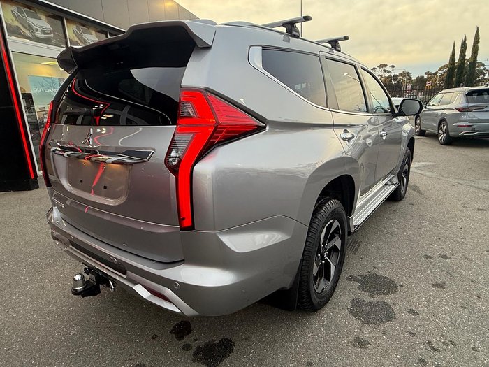 2024 Mitsubishi Pajero Sport Exceed