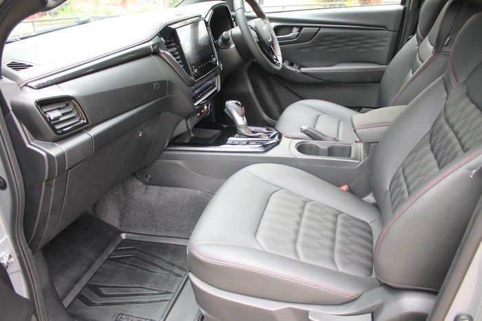 2025 Isuzu D-MAX X-TERRAIN